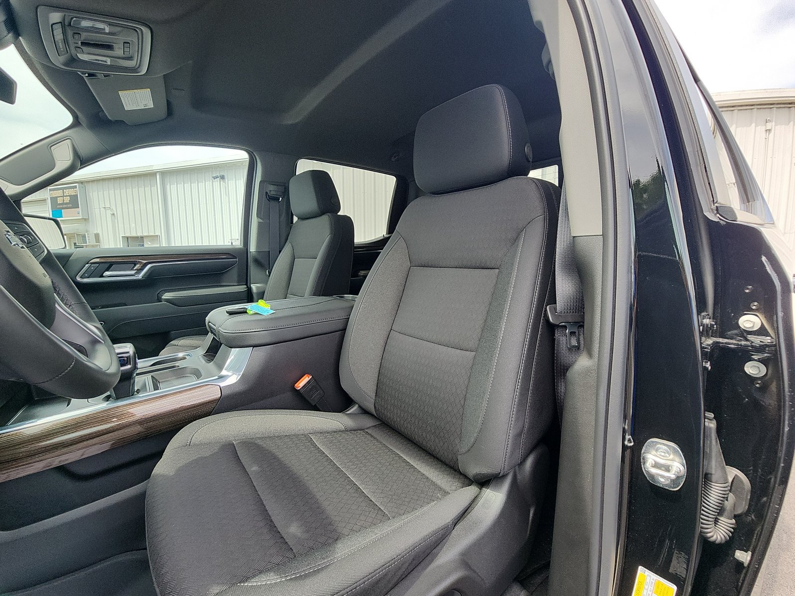 New 2026 Chevrolet Silverado 1500 LT Trail Boss w/ Convenience Package II AWD/4WD image 21