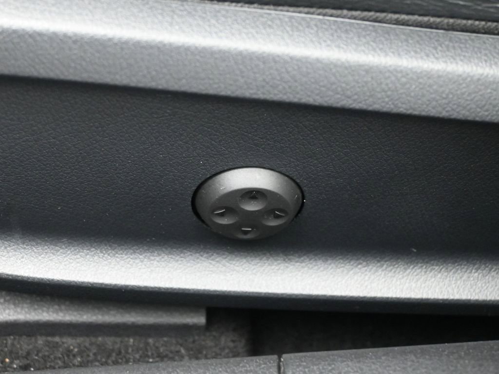 Used 2022 Mercedes-Benz CLA 35 AMG 4MATIC image 9