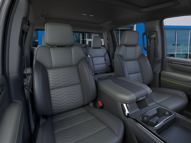 New 2026 Chevrolet Silverado 2500 ZR2 w/ LPO, Dark Essentials Package AWD/4WD image 16