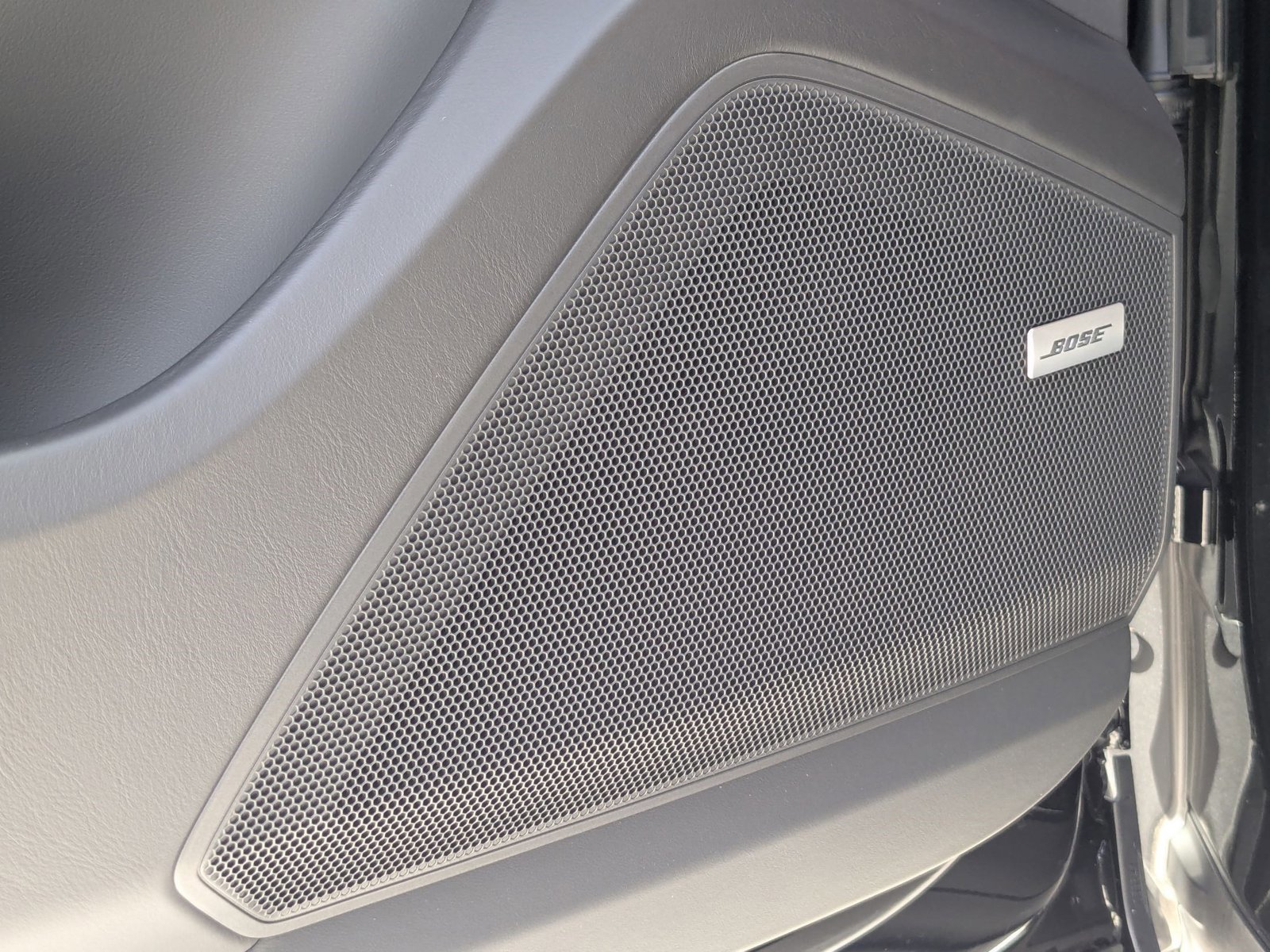 New 2025 Porsche Cayenne S image 15