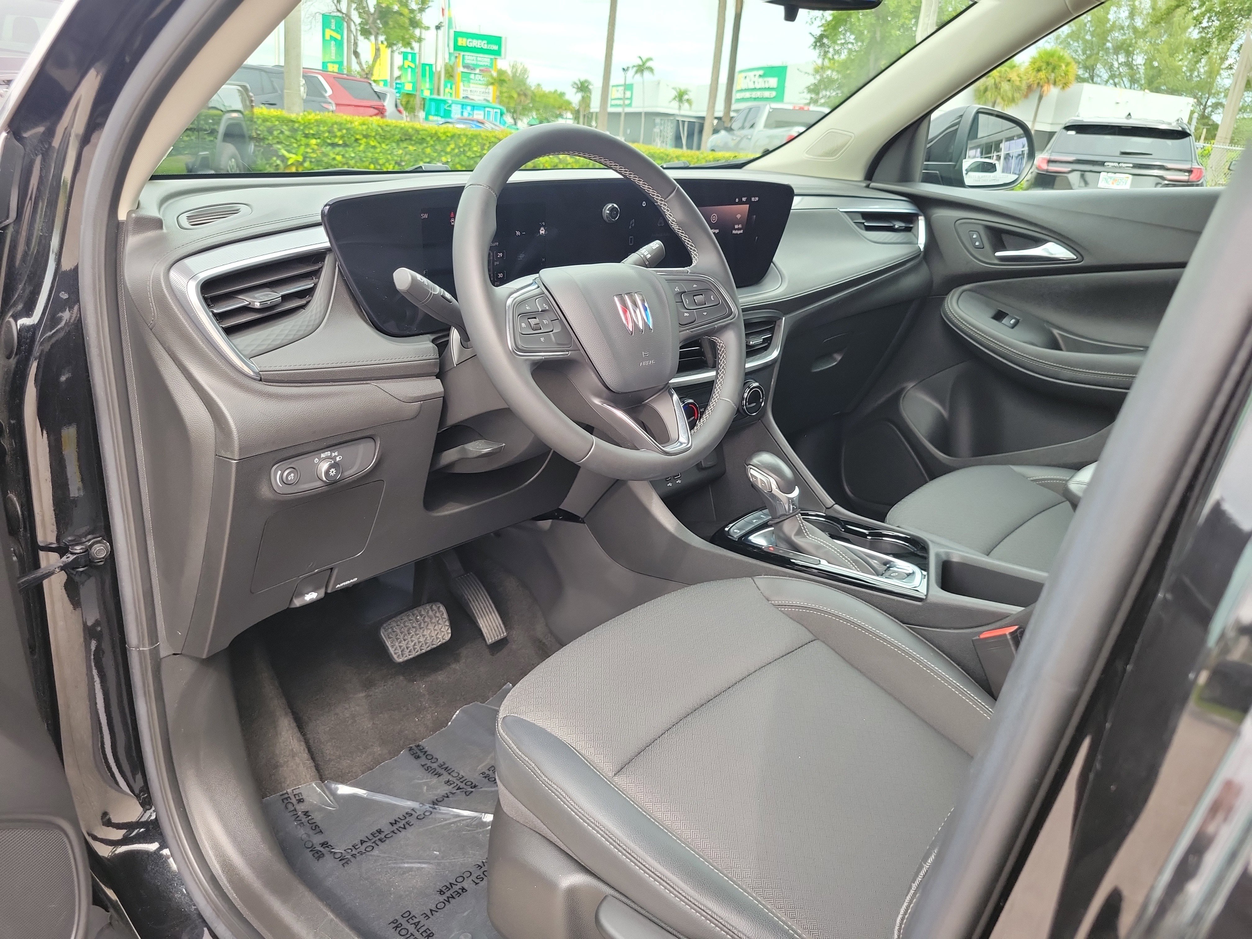 Used 2024 Buick Encore GX Preferred image 9