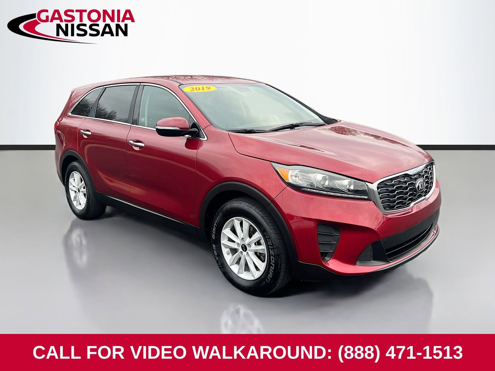 Used 2019 Kia Sorento LX image 1