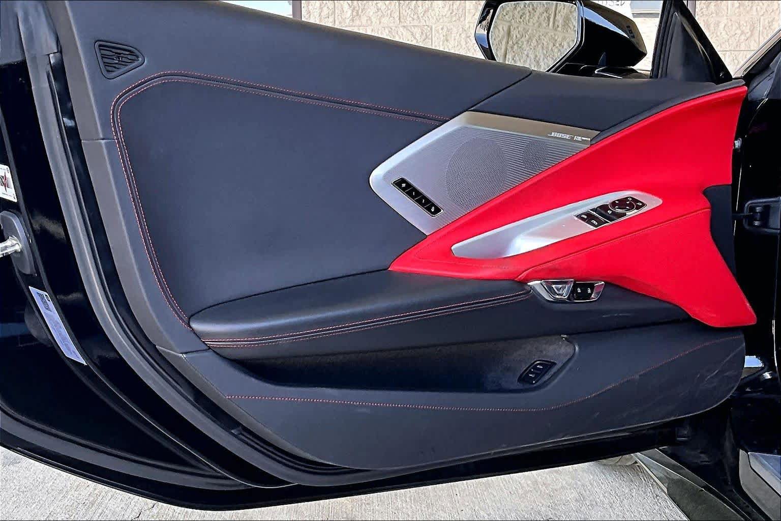 Used 2020 Chevrolet Corvette Stingray Preferred Cpe w/ 2LT Preferred Equipment Group image 17