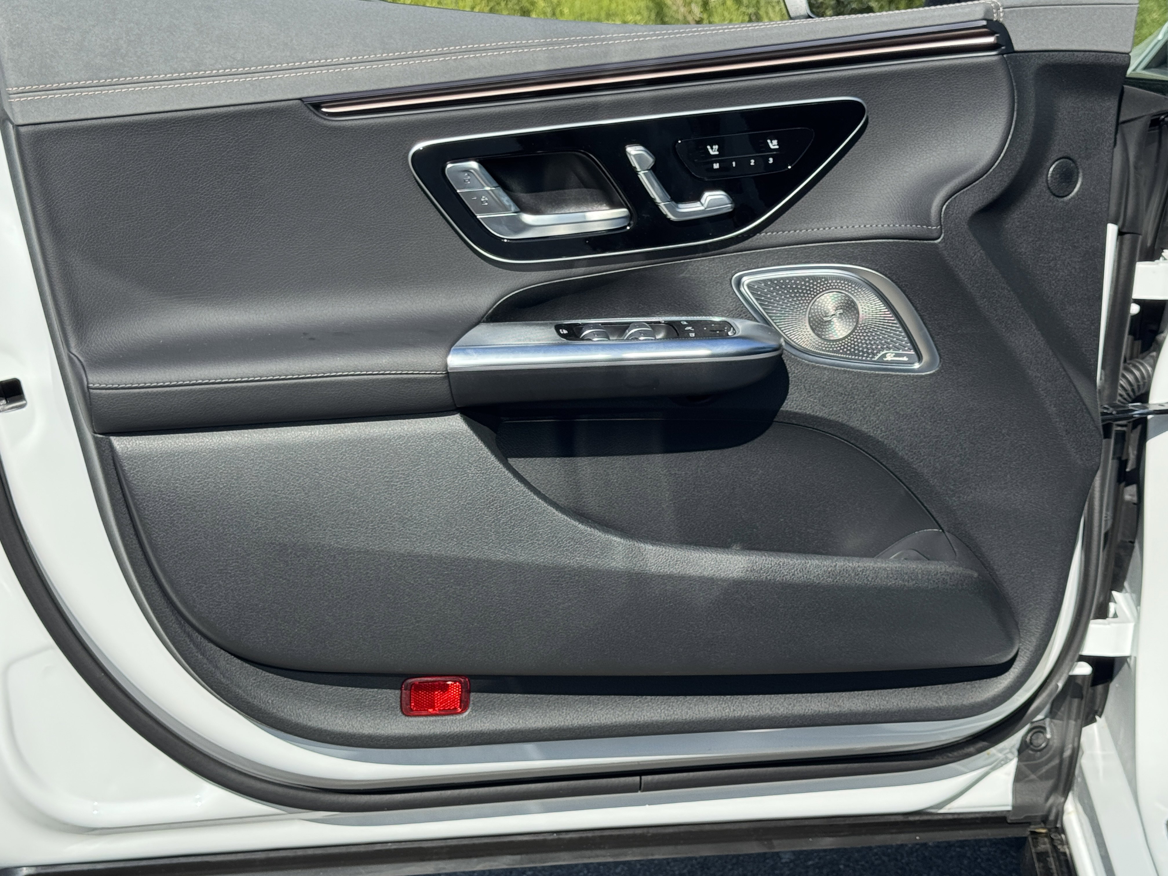 New 2026 Mercedes-Benz EQE 320+ Sedan image 15