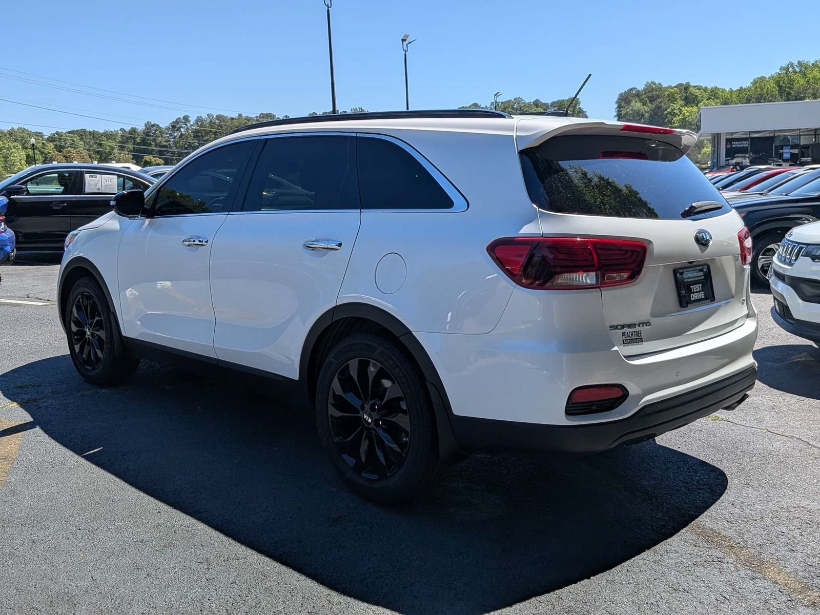 Used 2020 Kia Sorento S FWD image 6