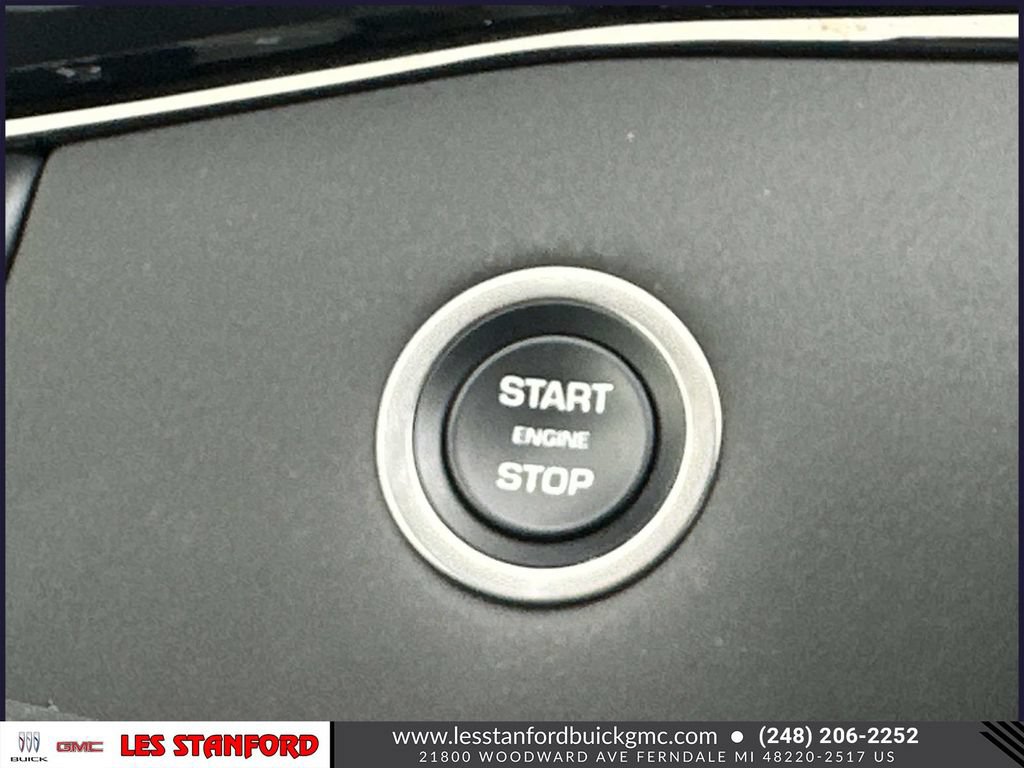 Used 2025 Land Rover Range Rover Evoque S AWD/4WD image 27
