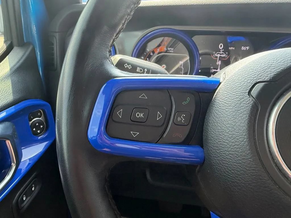 Used 2021 Jeep Gladiator Sport AWD/4WD image 16