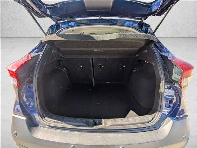 Used 2020 Nissan Kicks SV image 19