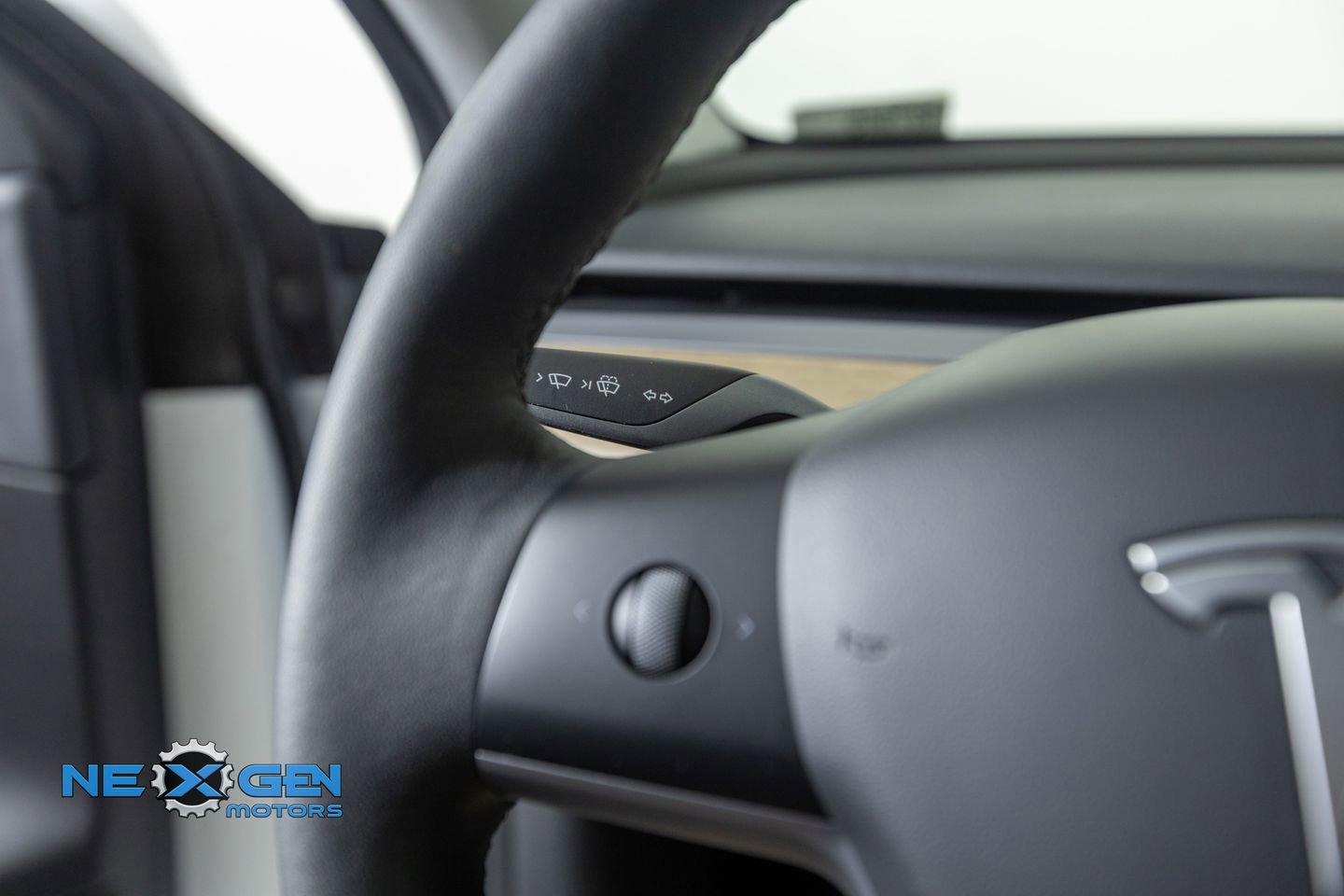 Used 2022 Tesla Model Y Performance image 14