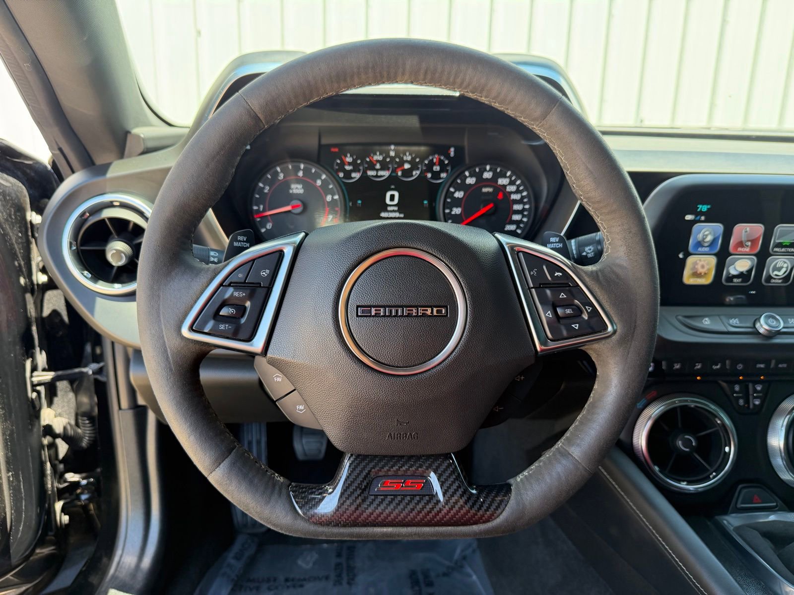 Used 2018 Chevrolet Camaro SS RWD image 10