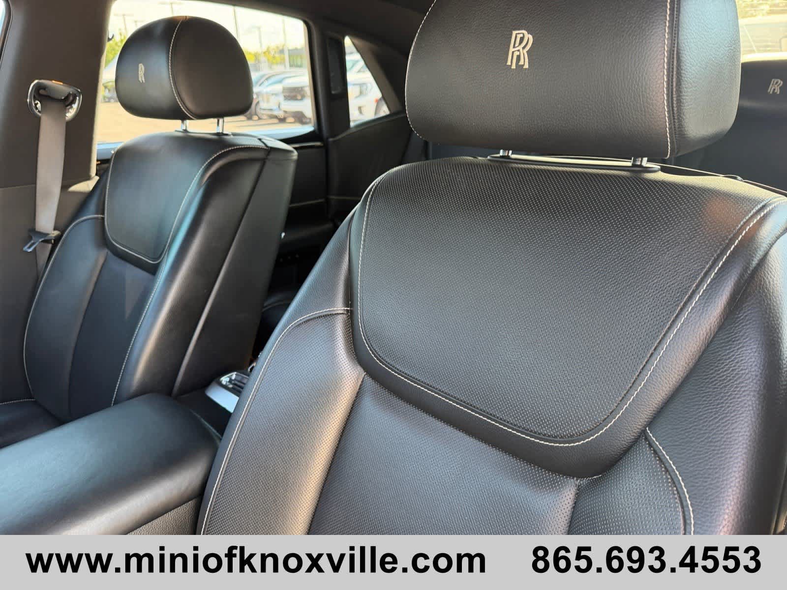 Used 2015 Rolls-Royce Ghost RWD image 14