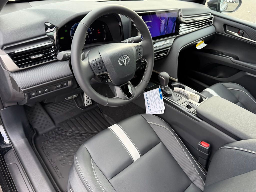 New 2026 Toyota Camry Hybrid image 12