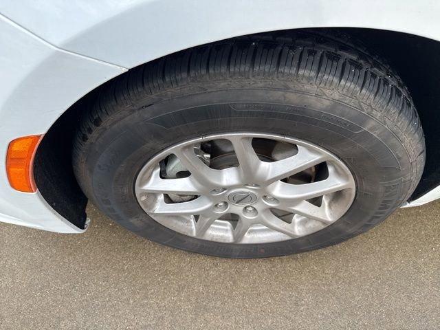 Used 2024 Chrysler Pacifica Touring-L image 35