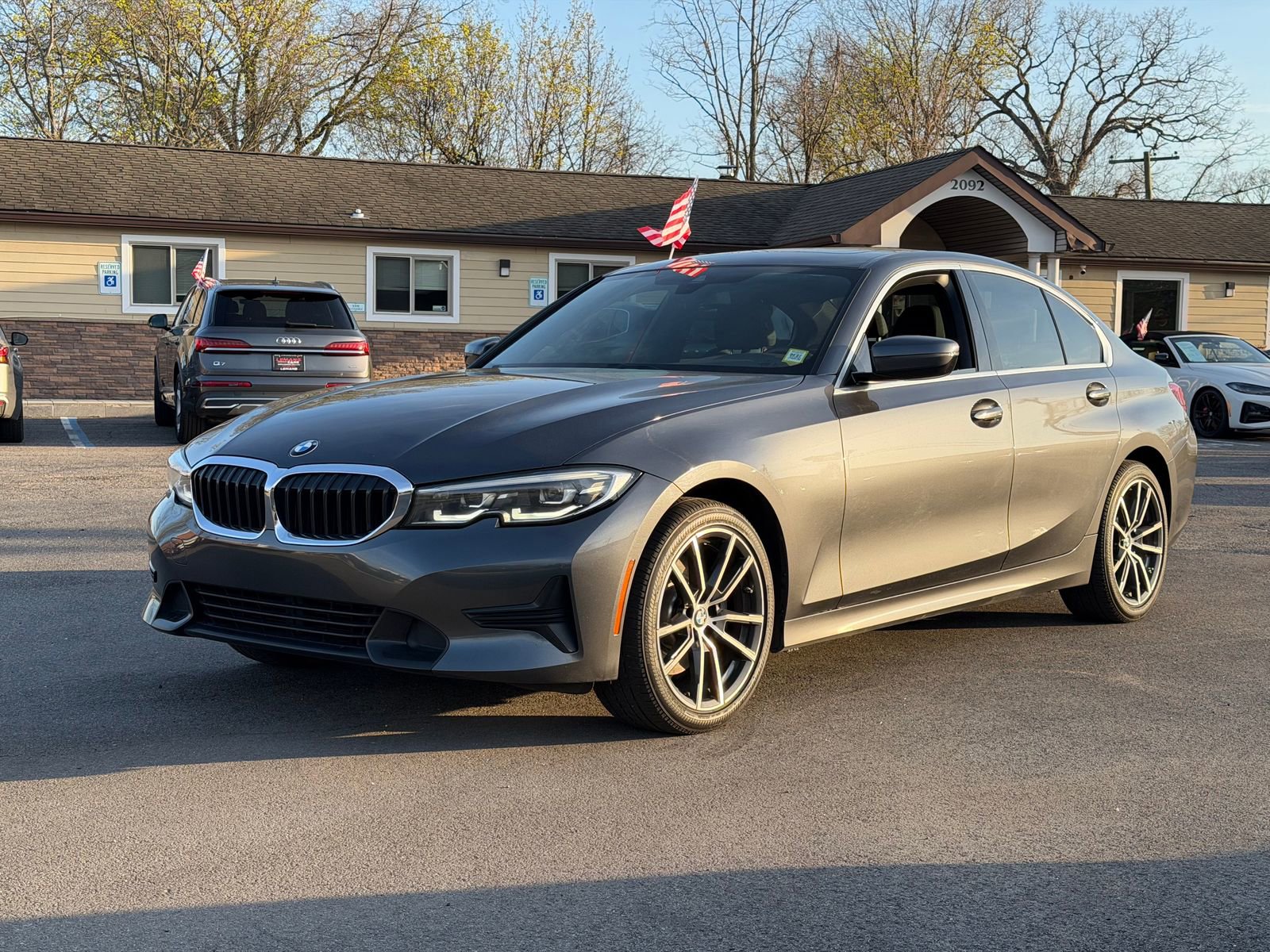Used 2019 BMW 330i xDrive Sedan AWD/4WD image 1