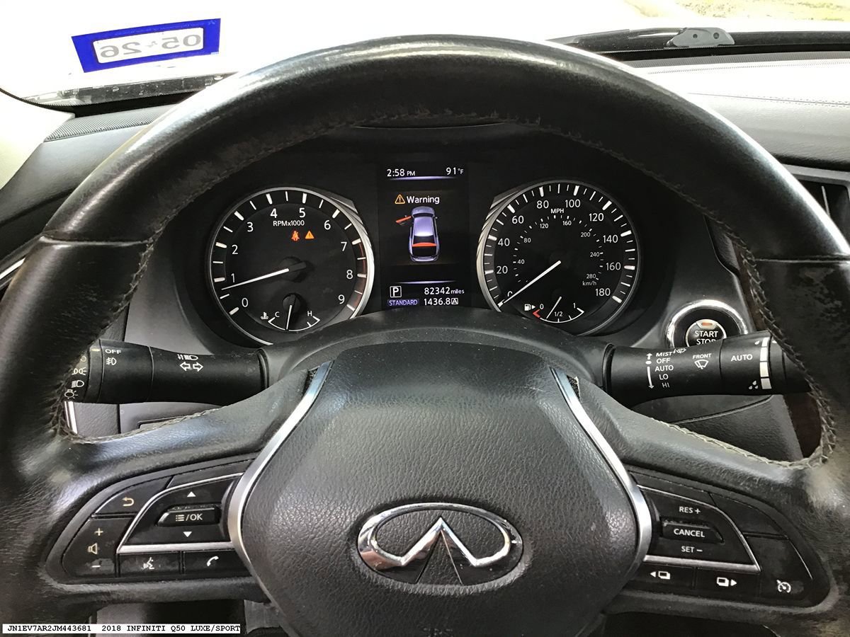 Used 2018 INFINITI Q50 Luxe AWD/4WD image 12