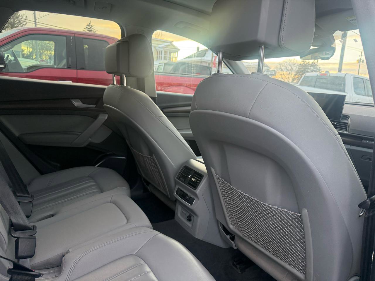 Used 2021 Audi Q5 2.0T Premium w/ Convenience Package image 17