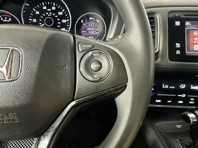 Used 2018 Honda HR-V EX image 16