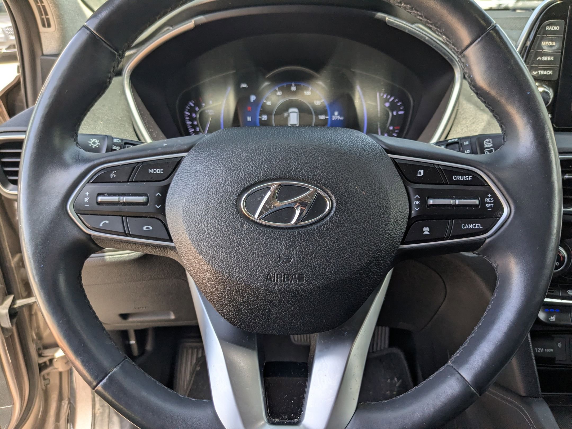 Used 2019 Hyundai Santa Fe FWD image 9