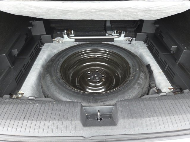 Used 2025 Nissan Rogue SV AWD/4WD image 45