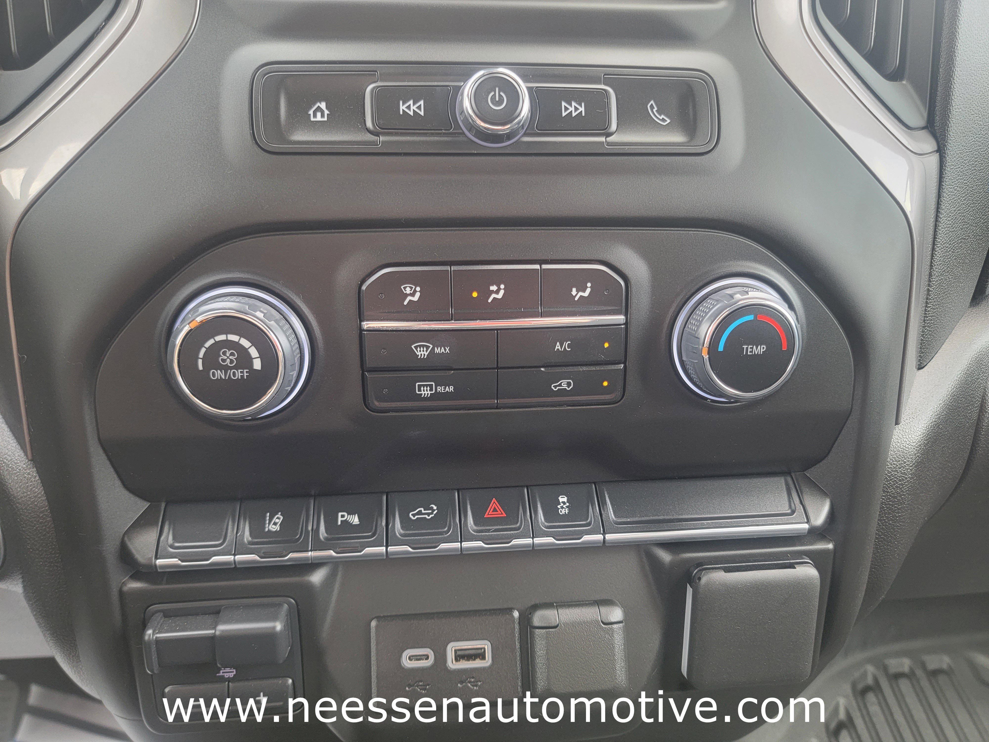 Used 2025 Chevrolet Silverado 3500 W/T w/ WT Convenience Package image 22