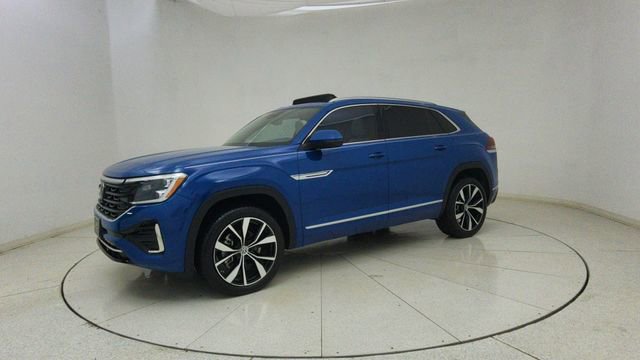 Used 2025 Volkswagen Atlas Cross Sport SEL Premium R-Line AWD/4WD image 66
