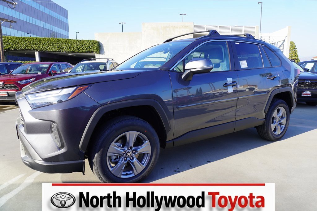 New 2025 Toyota RAV4 XLE