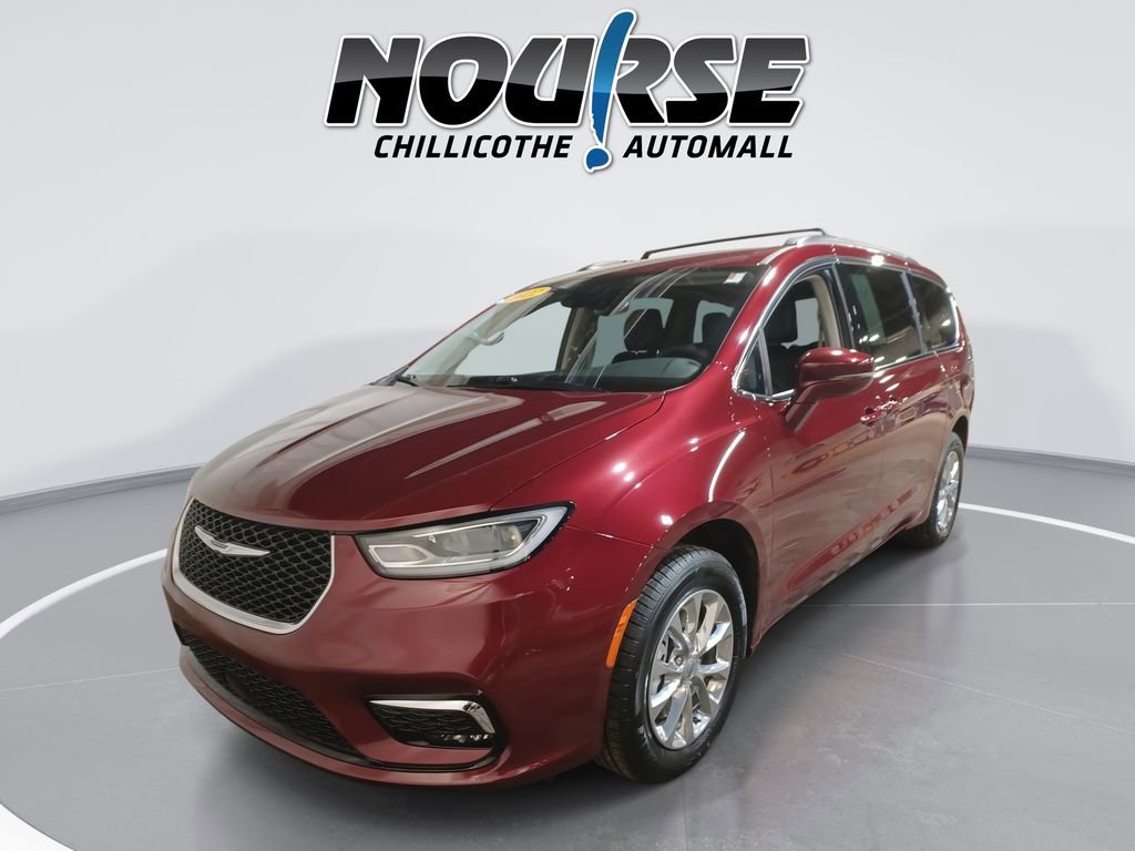 Used 2022 Chrysler Pacifica Touring-L