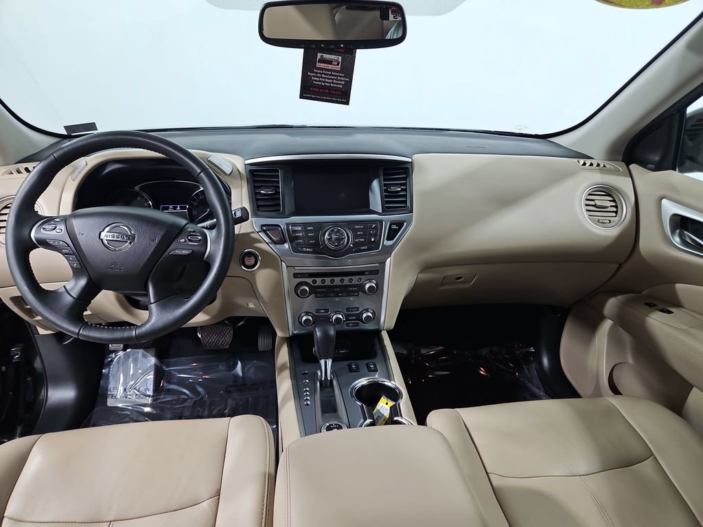 Used 2018 Nissan Pathfinder SL AWD/4WD image 13
