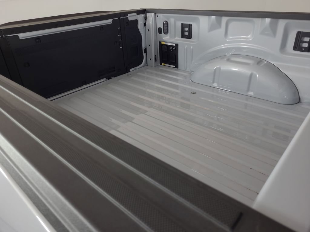 New 2025 Ford F150 Platinum w/ Equipment Group 702A High image 25