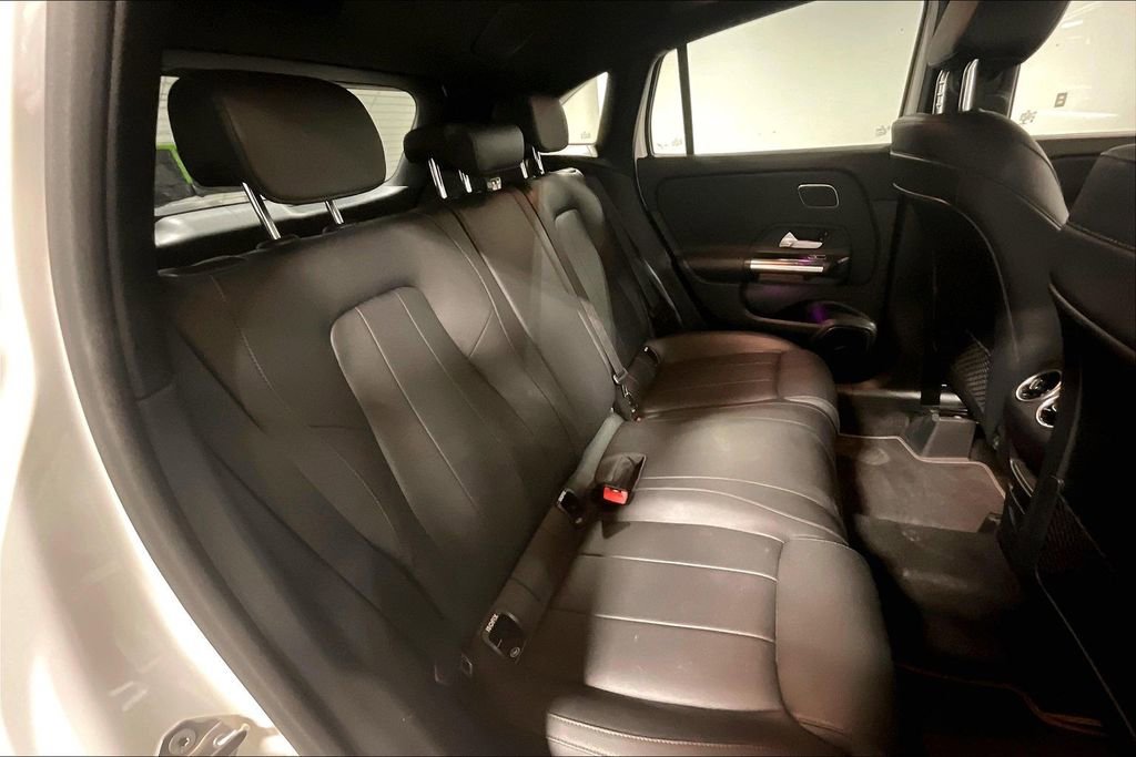 Used 2021 Mercedes-Benz GLA 250 image 34