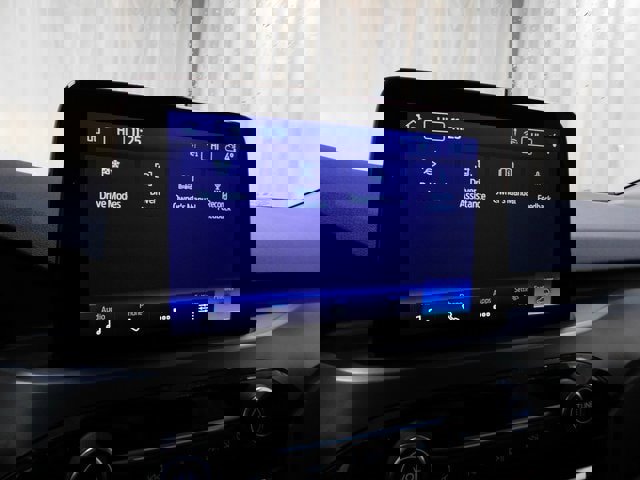 Used 2025 Ford Escape Active image 31