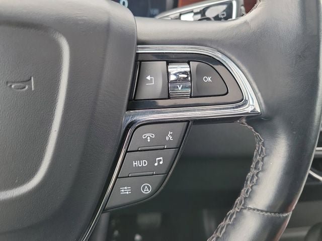 Used 2023 Lincoln Navigator Reserve AWD/4WD image 14