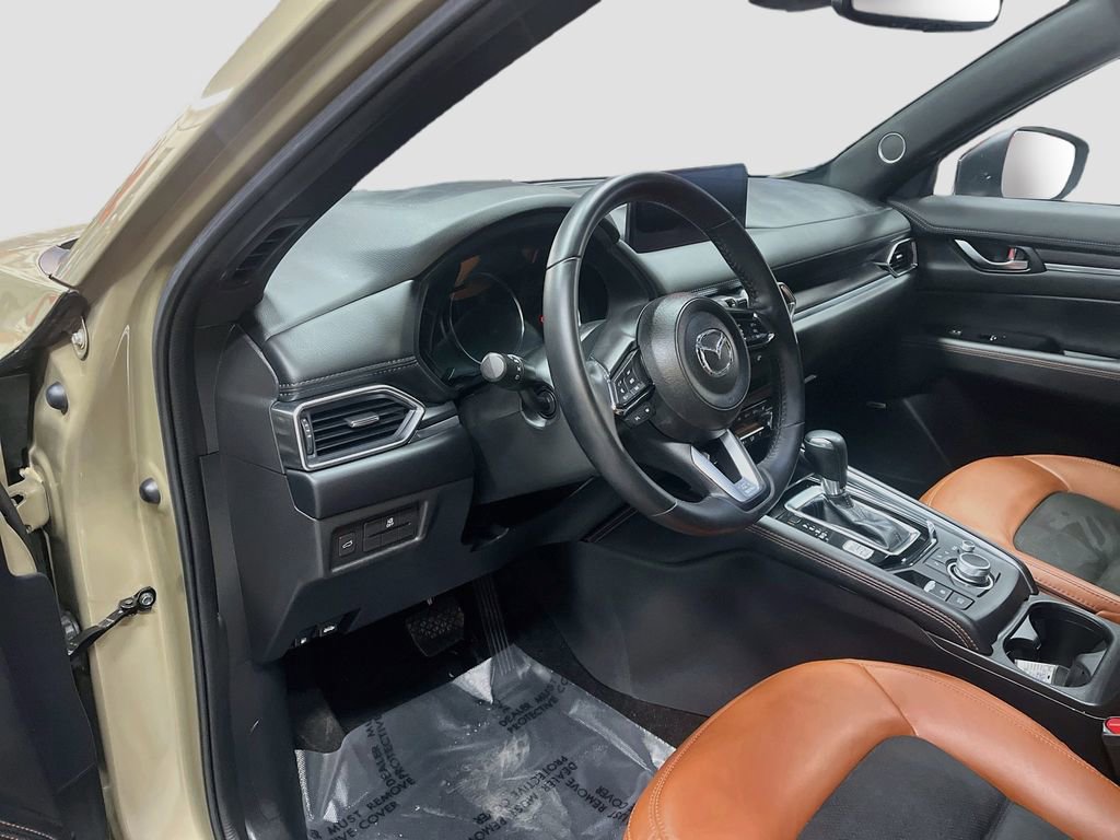 Used 2024 MAZDA CX-5 Carbon Edition AWD/4WD image 9