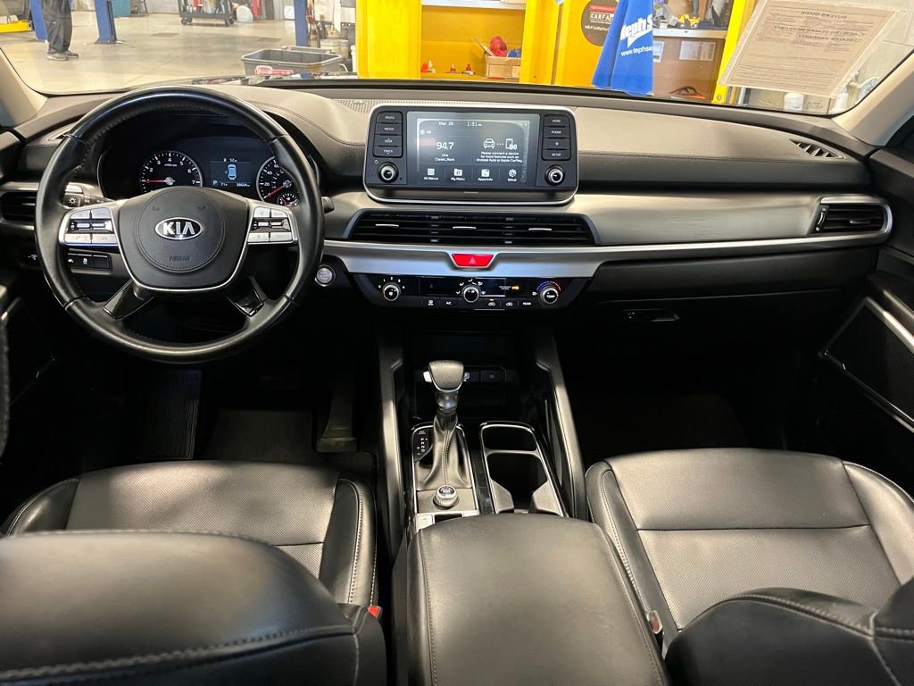 Used 2020 Kia Telluride LX image 16