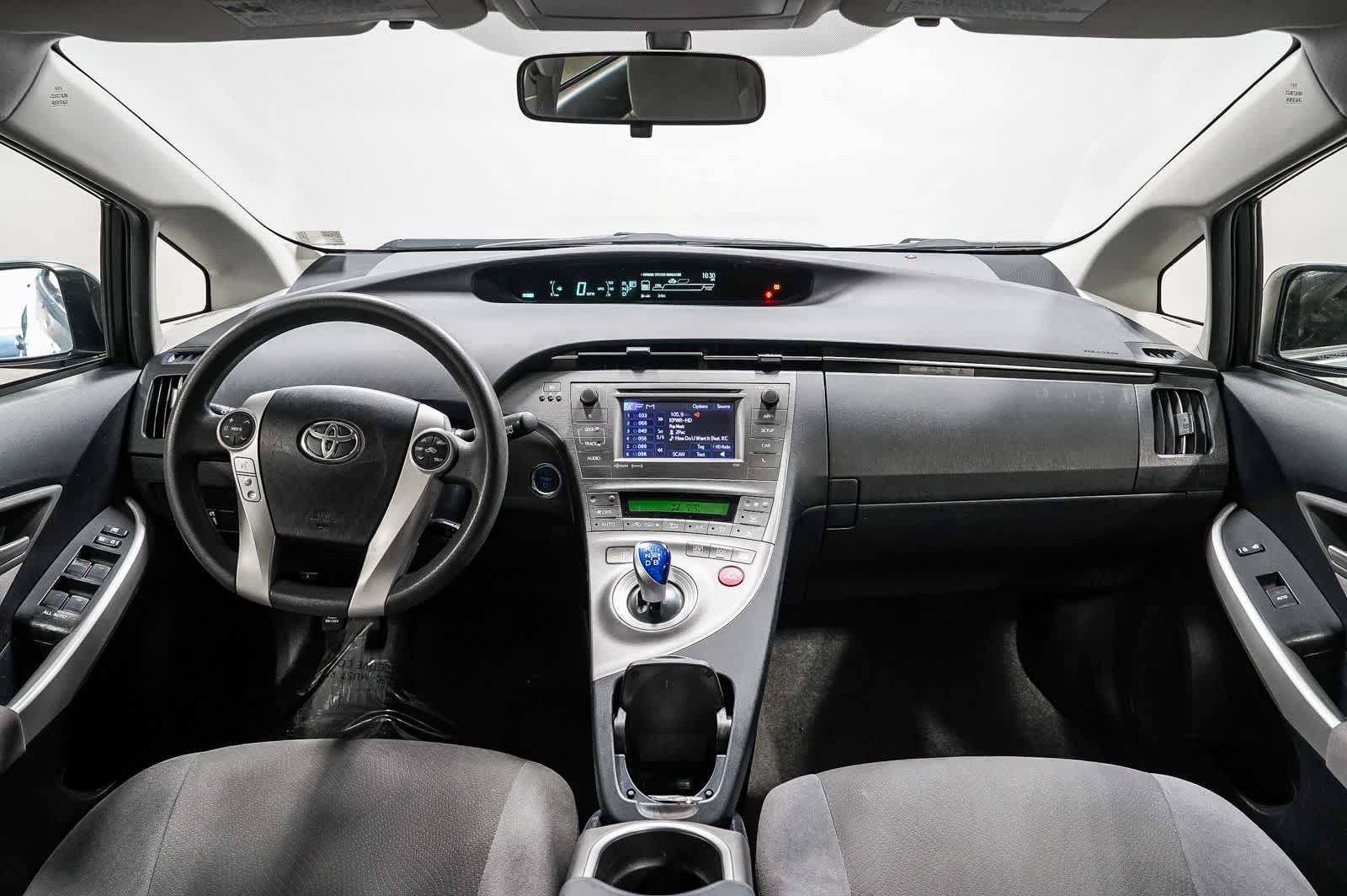 Used 2014 Toyota Prius Three FWD image 12