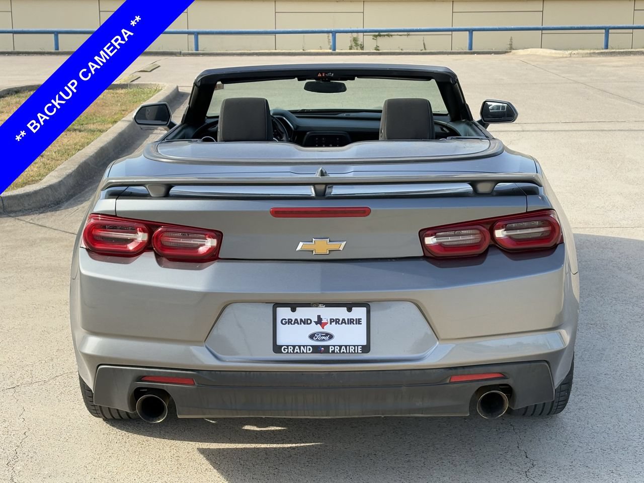 Used 2020 Chevrolet Camaro LT RWD image 6