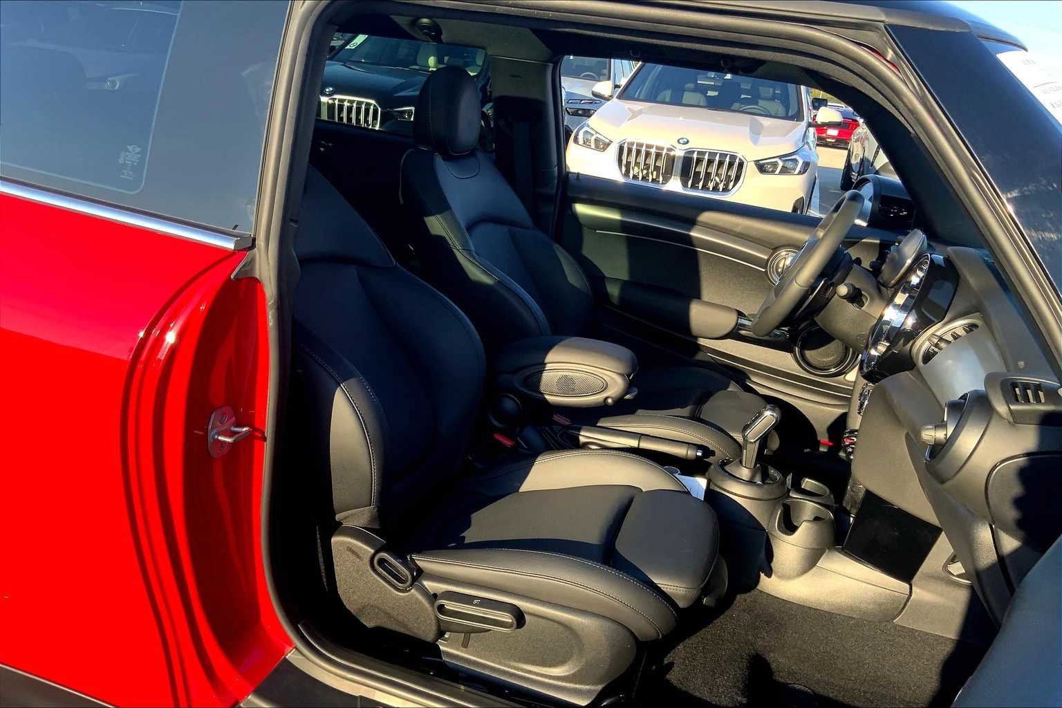 Used 2023 MINI Cooper S image 7