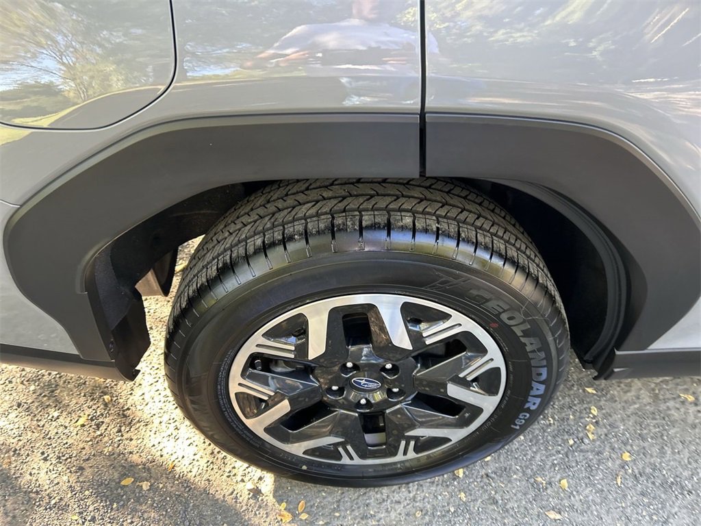 Certified 2025 Subaru Forester Premium image 12