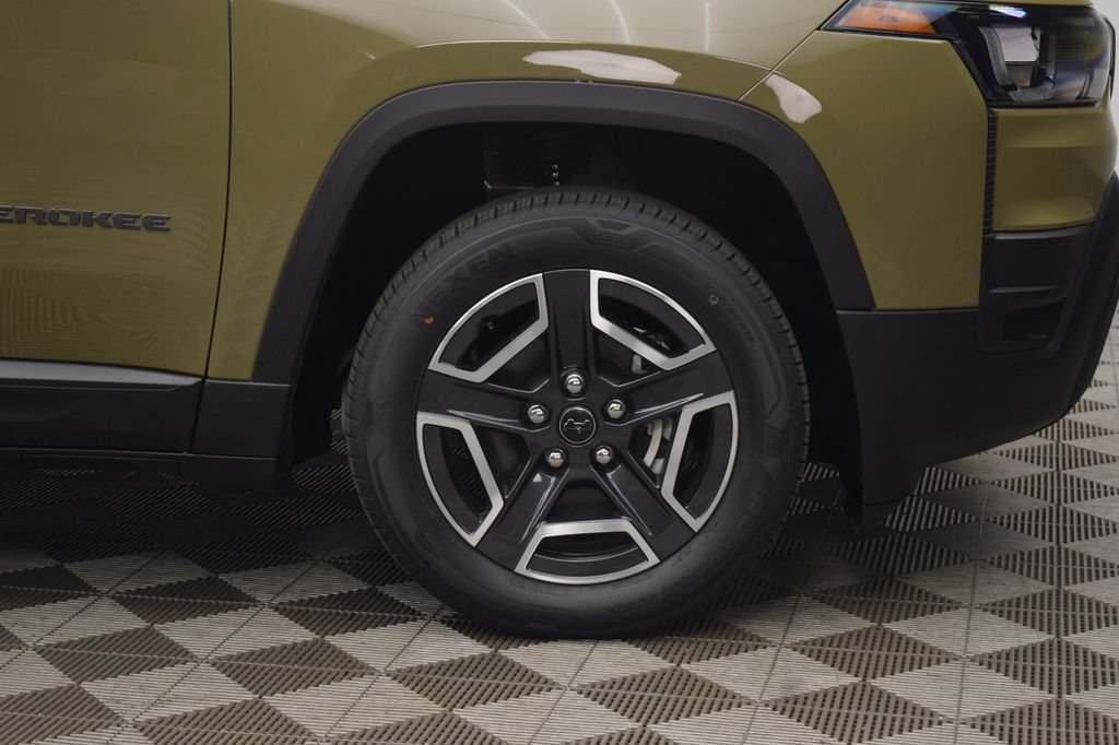 New 2026 Jeep Cherokee Limited AWD/4WD image 6