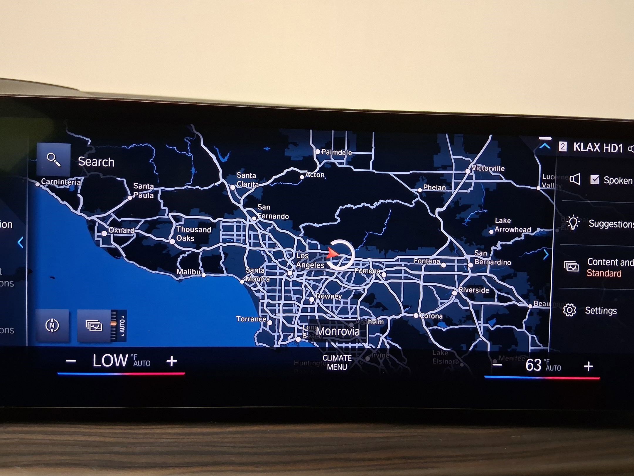 Used 2023 BMW X7 xDrive40i w/ M Sport Package image 25