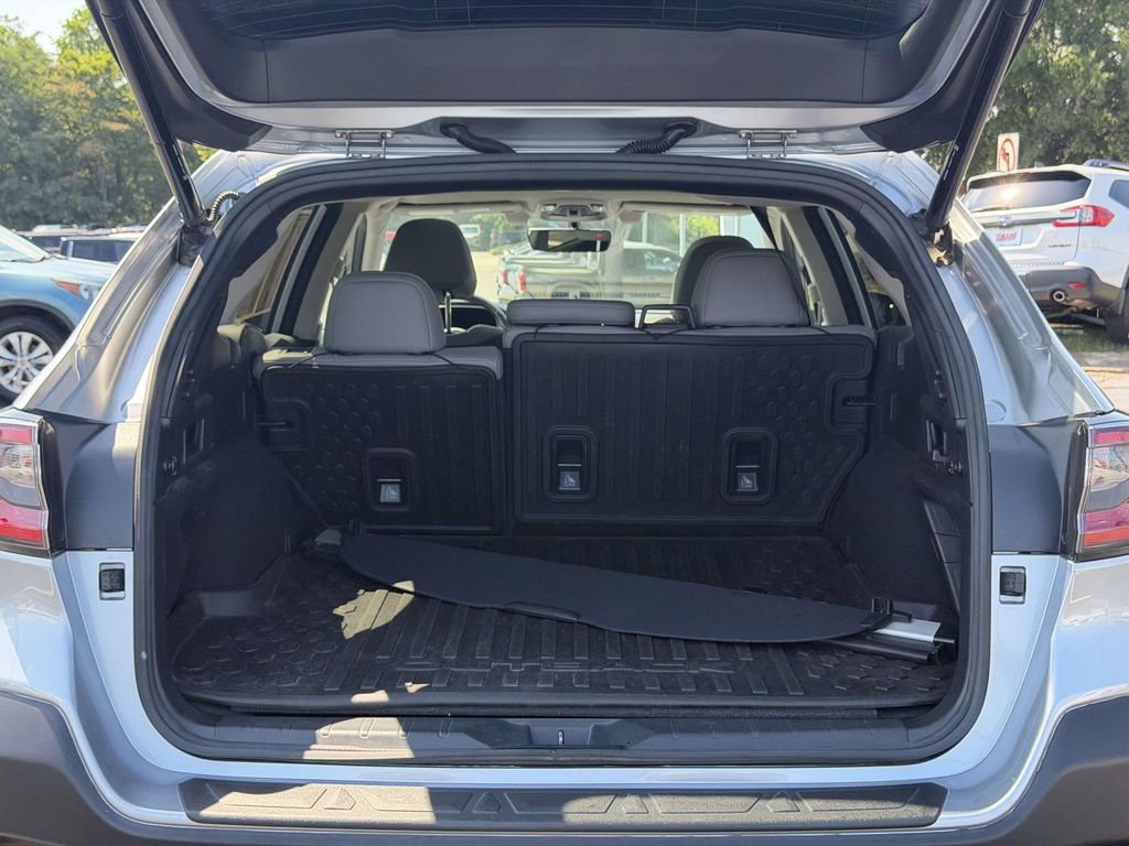 Used 2021 Subaru Outback Limited XT AWD/4WD image 14