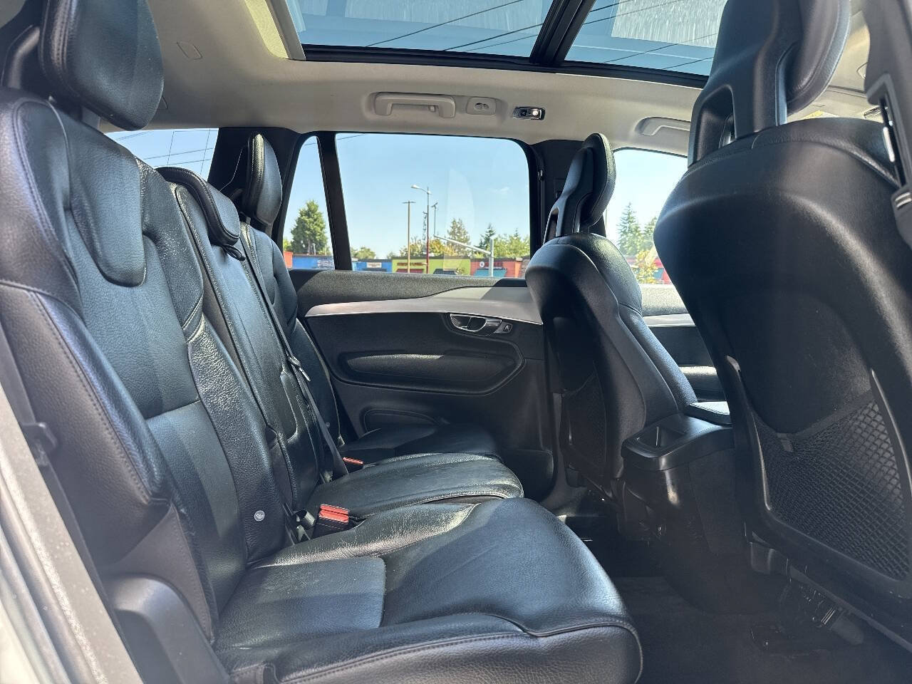 Used 2016 Volvo XC90 T5 Momentum AWD/4WD image 19