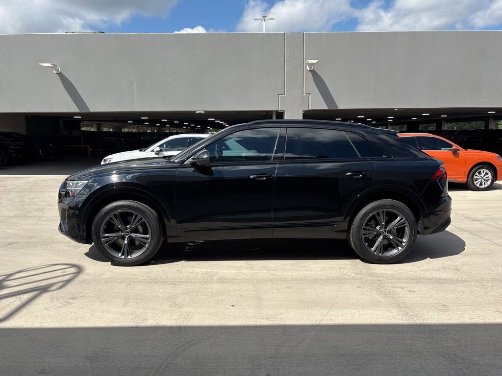 New 2026 Audi Q8 Premium image 9
