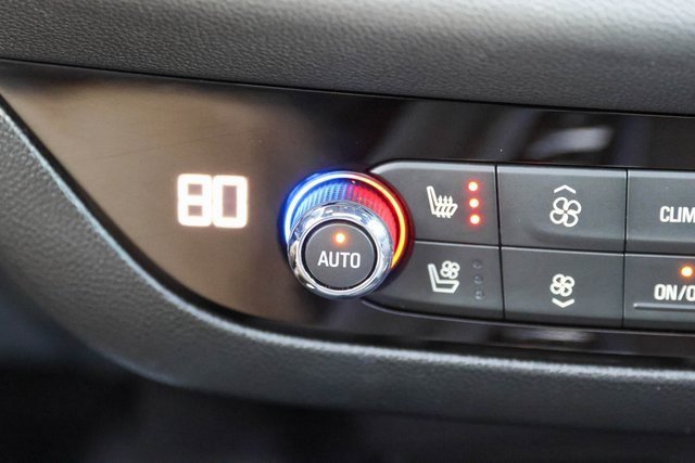 Used 2022 Buick Enclave Avenir w/ Avenir Technology Package image 28