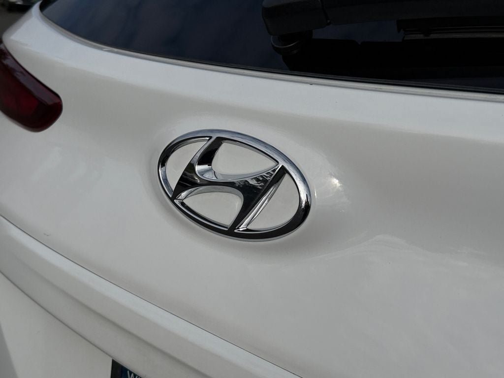 Used 2023 Hyundai Kona SEL AWD/4WD image 33