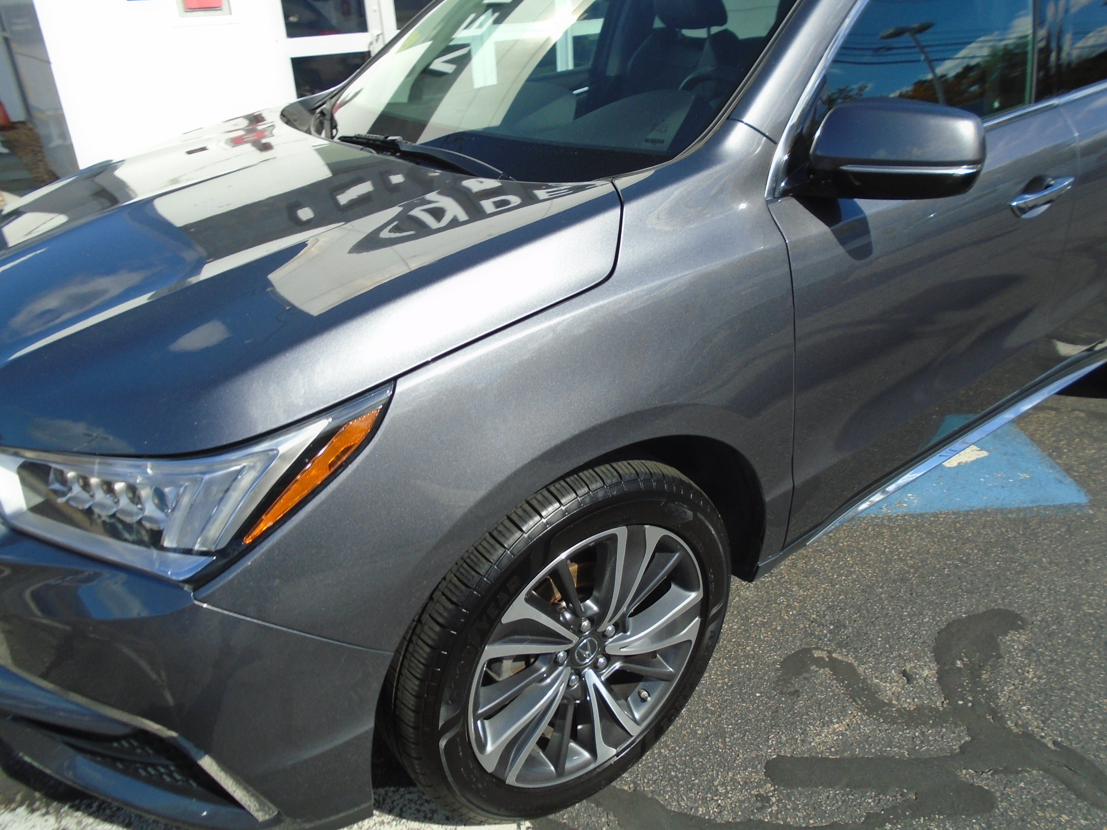 Used 2020 Acura MDX w/ Technology Package AWD/4WD image 11