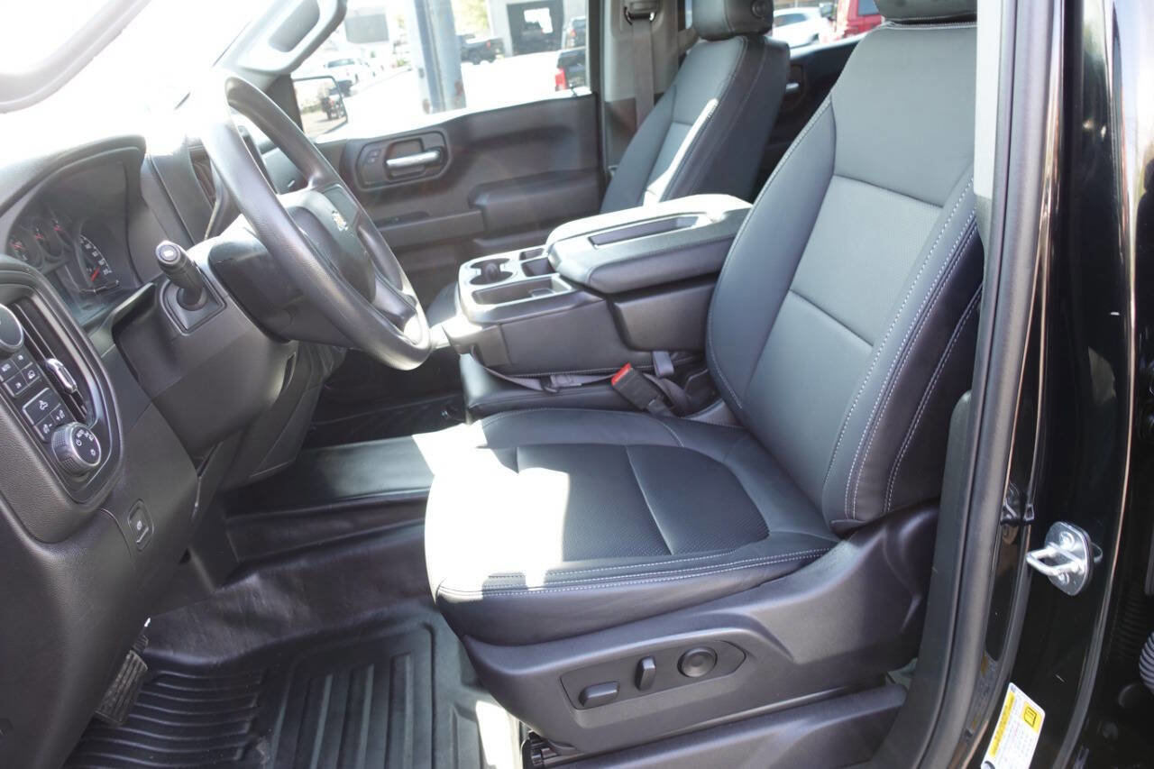 Used 2024 Chevrolet Silverado 1500 W/T w/ WT Fleet Convenience Package AWD/4WD image 12