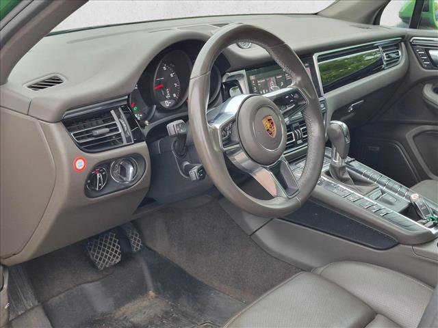 Used 2019 Porsche Macan AWD/4WD image 9