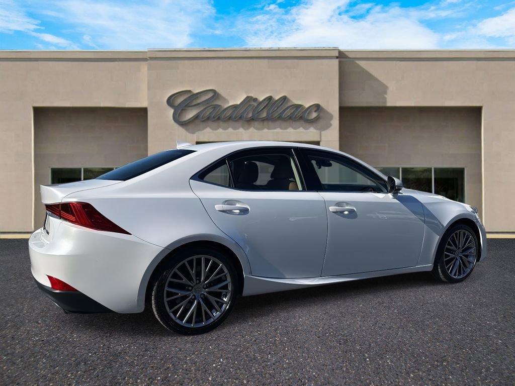 Used 2017 Lexus IS 200t image 3