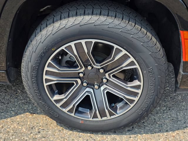 Used 2024 Jeep Wagoneer Series II AWD/4WD image 6